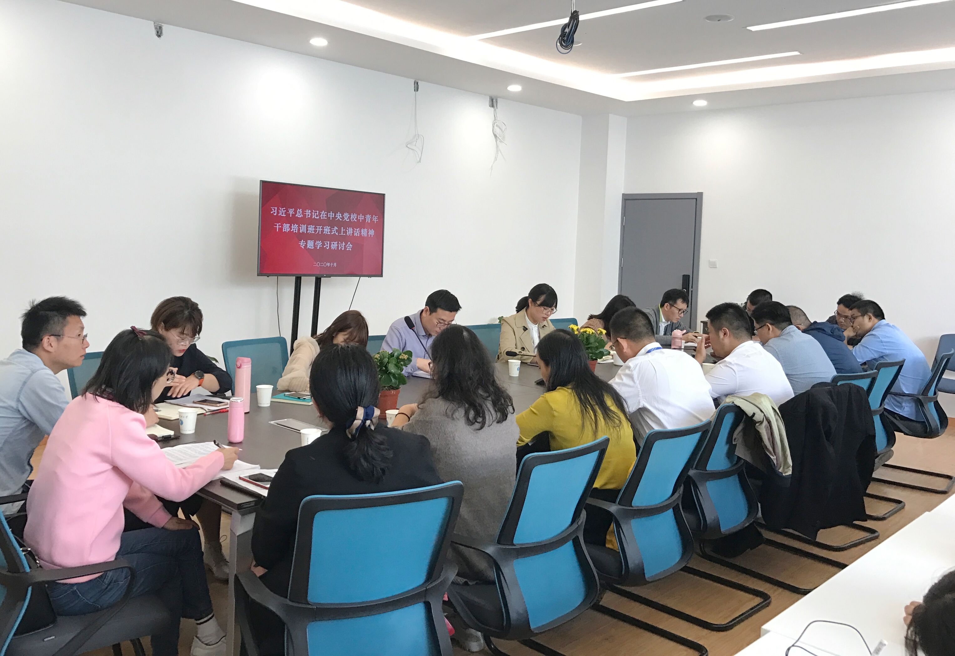 航标灯3.jpg