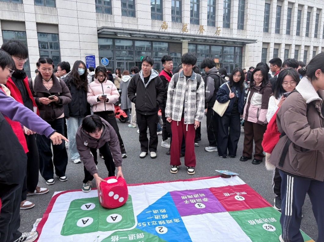 1774098425447983.png 1774098425447983.png