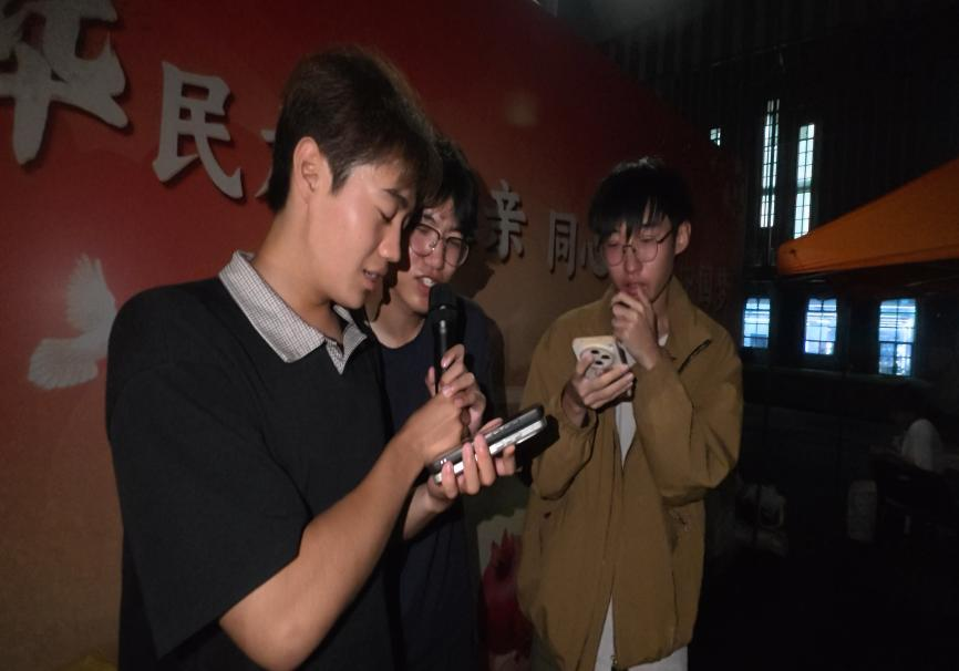 1790739486817071.png 图片1.png